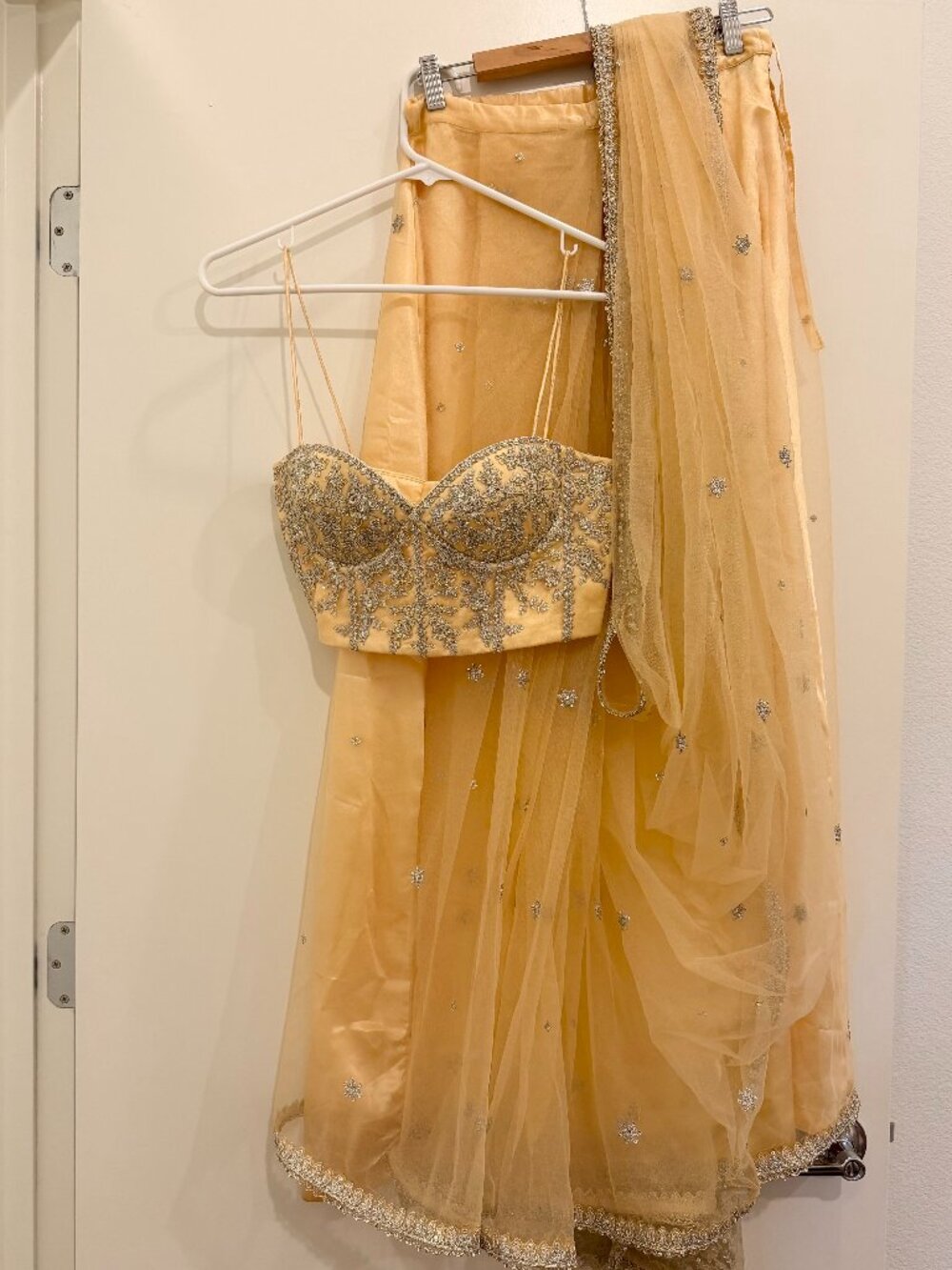 Lashkaara Predraped Saree